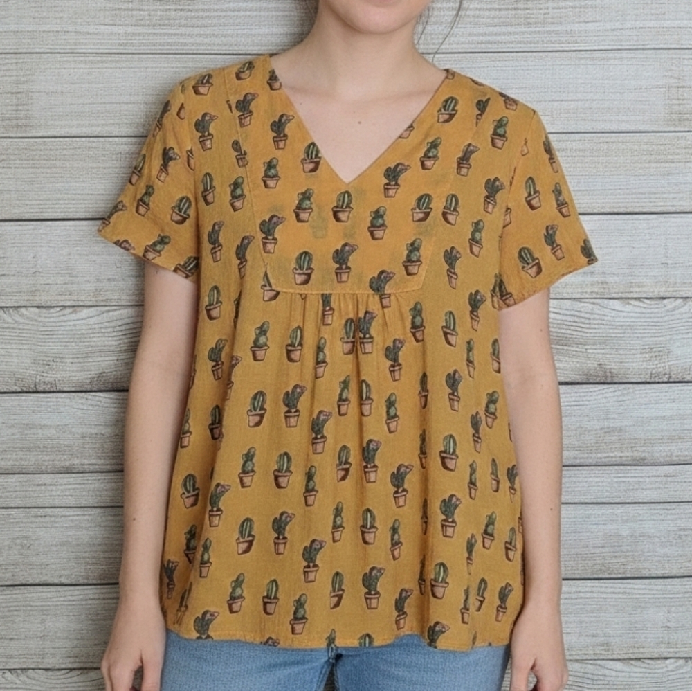 Ivy Jane Women Size Small Yellow Cactus Short Sleeve Cotton V neck Blouse Top